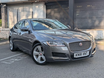 Used Jaguar XF 2018 for sale - 79464929: Photo