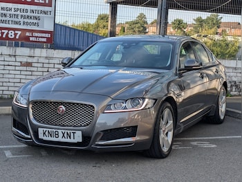 Used Jaguar XF 2018 for sale - 79464929: Photo