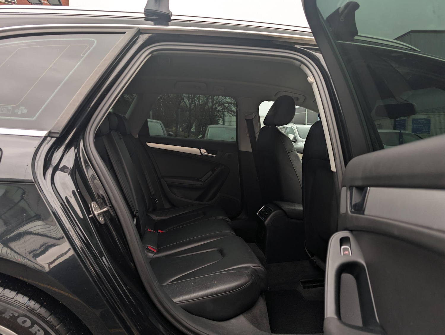 Used Audi A4 2014 for sale - 77081504: Photo 16