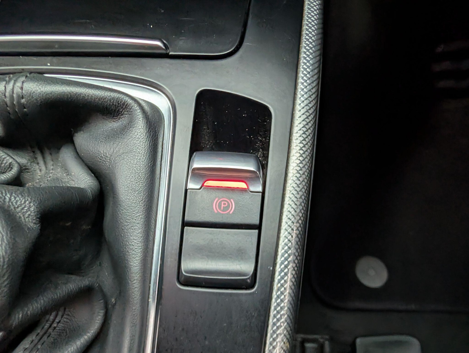 Used Audi A4 2014 for sale - 77081504: Photo 18