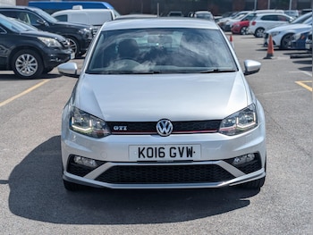 Used Volkswagen Polo 2016 for sale - 78965368: Photo