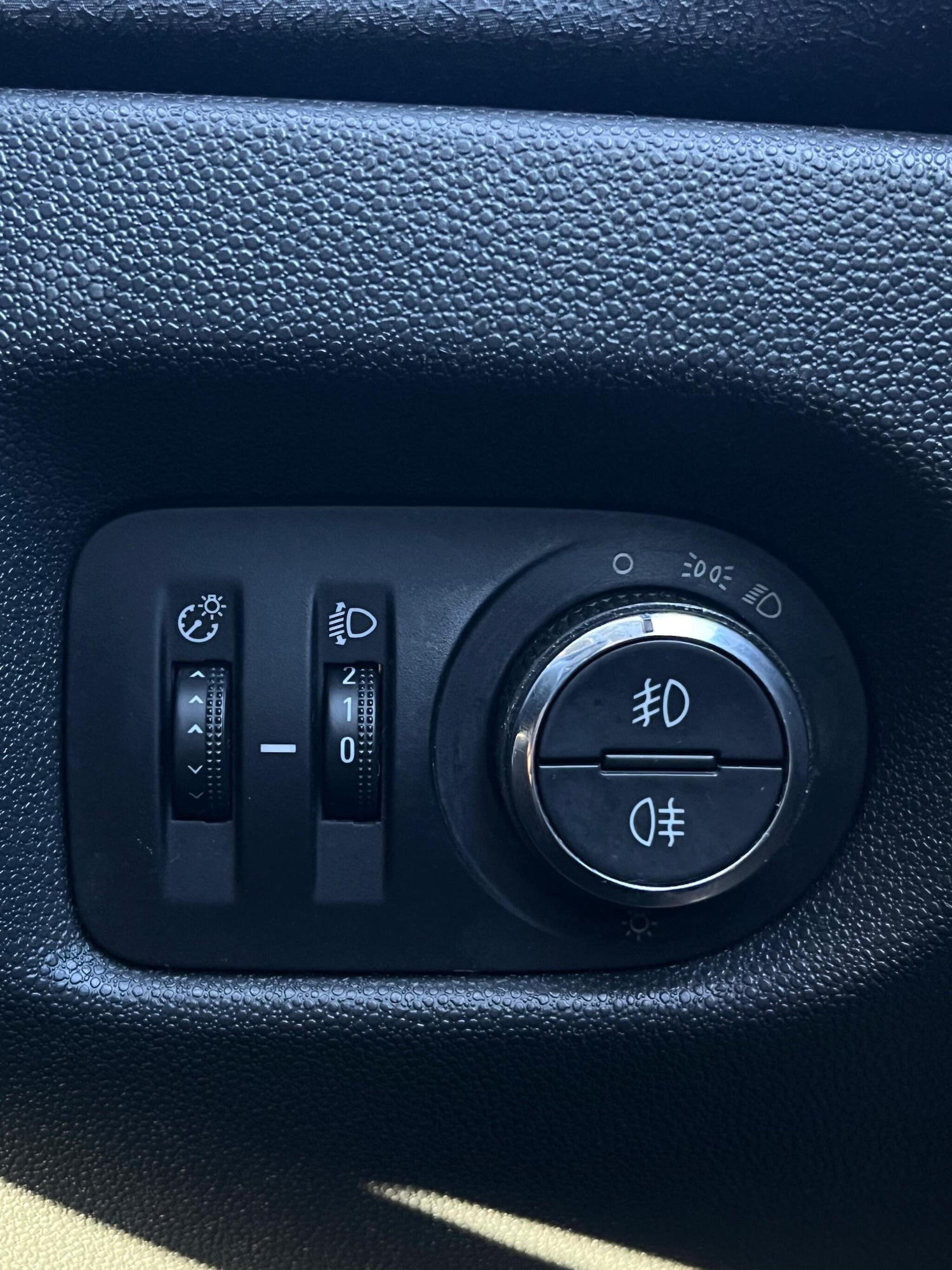 Used Vauxhall Corsa 2014 for sale - 77351391: Photo 12