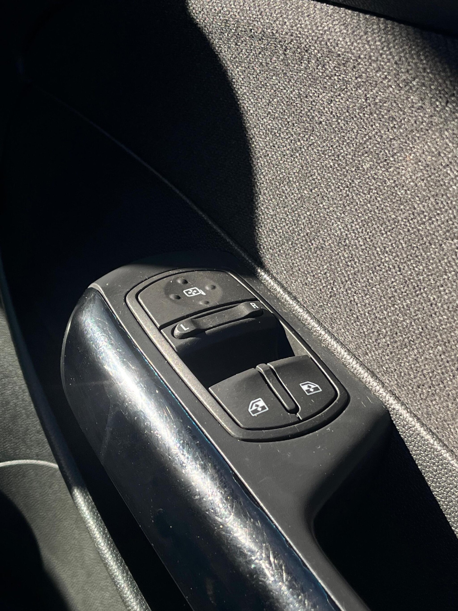 Used Vauxhall Corsa 2014 for sale - 77351391: Photo 13