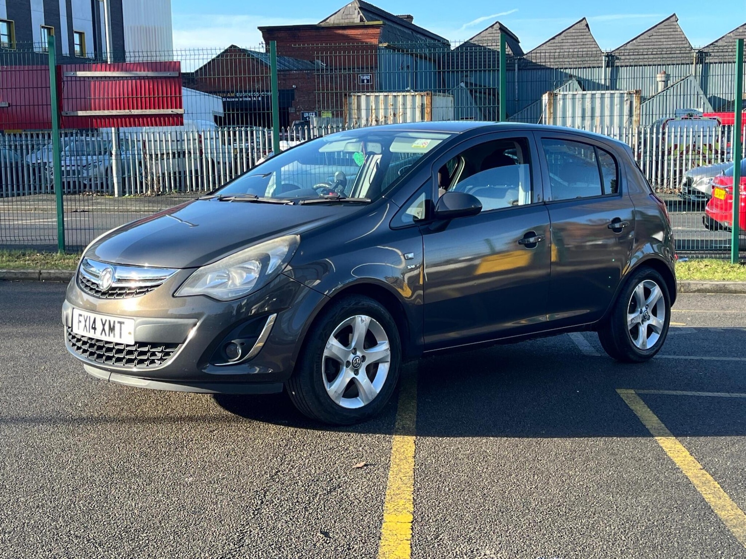 Used Vauxhall Corsa 2014 for sale - 77351391: Photo 3