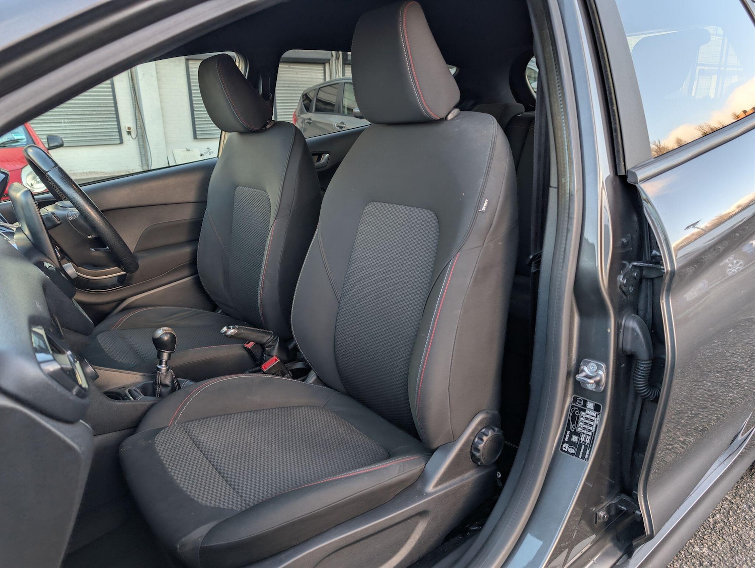 Used Ford Fiesta 2018 for sale - 77166986: Photo 35