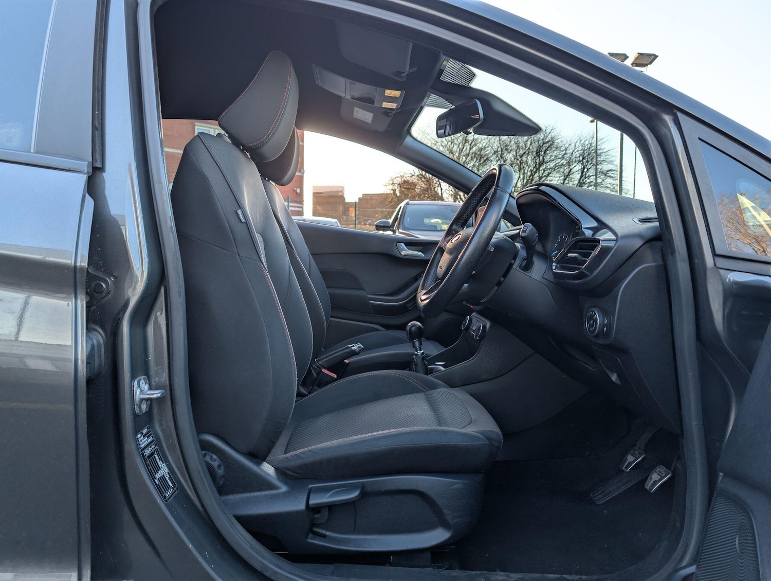 Used Ford Fiesta 2018 for sale - 77166986: Photo 39