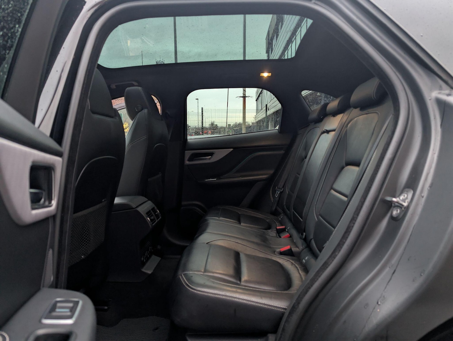 Used Jaguar F-Pace 2018 for sale - 76886160: Photo 20