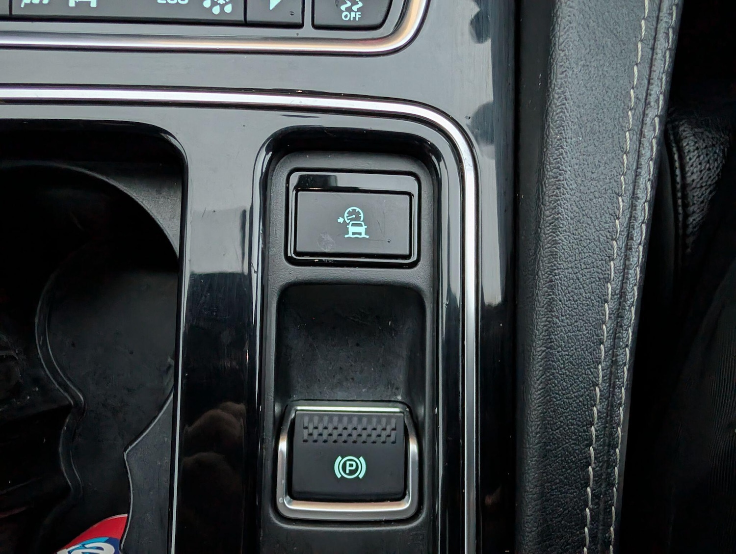 Used Jaguar F-Pace 2018 for sale - 76886160: Photo 28