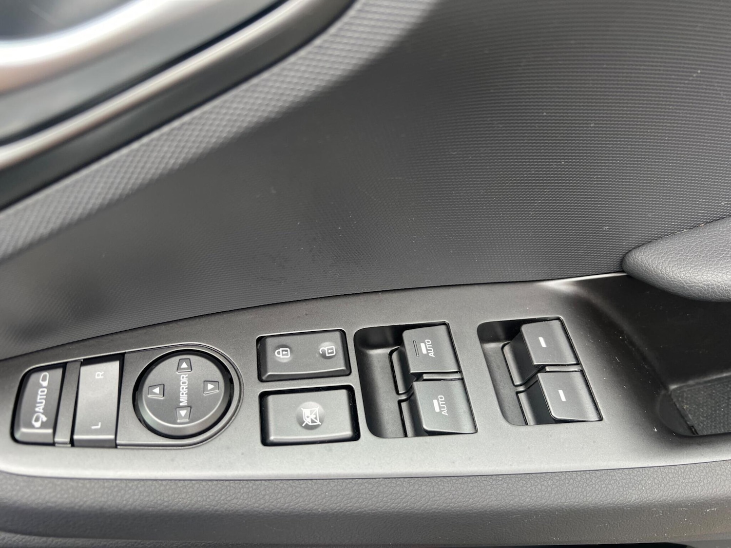 Used Hyundai IONIQ 2021 for sale - 77166905: Photo 28