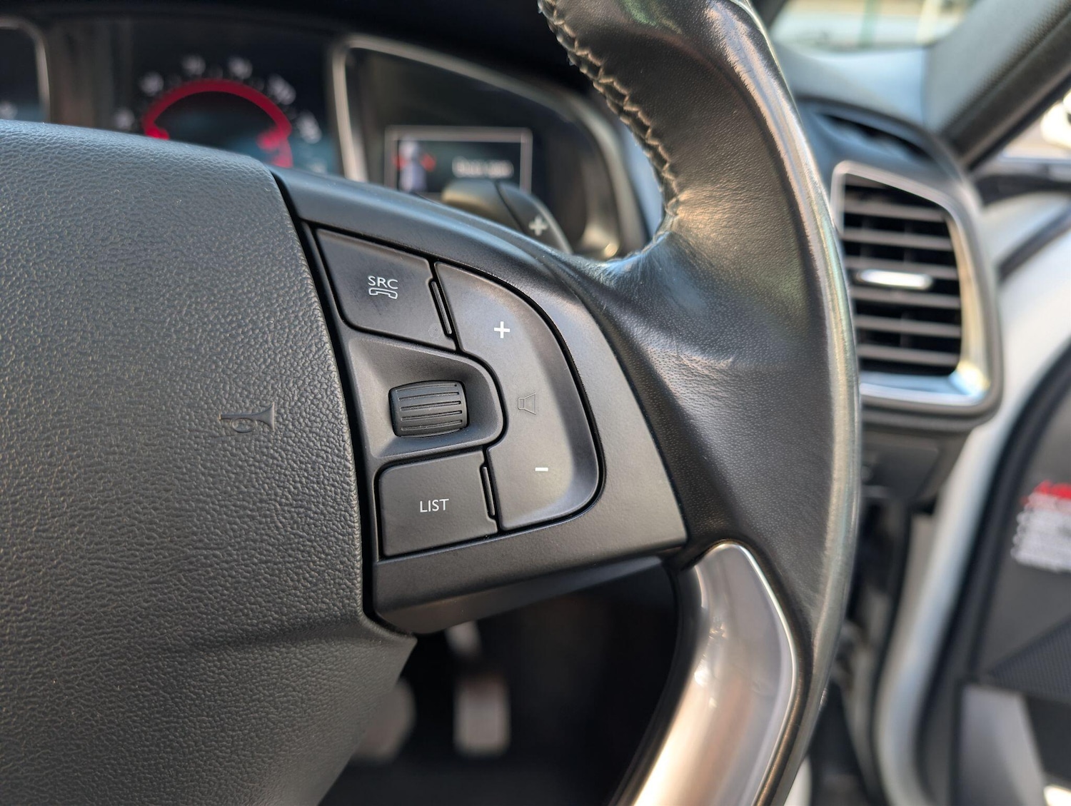 Used Citroen DS5 2014 for sale - 77396695: Photo 26