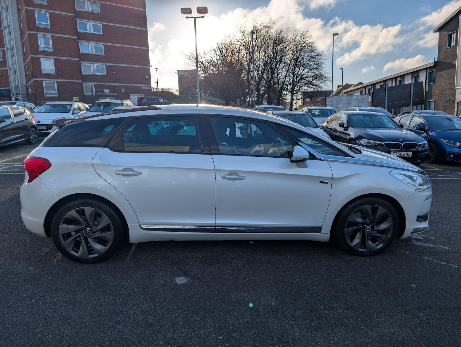 Used Citroen DS5 2014 for sale - 77396695: Photo 9