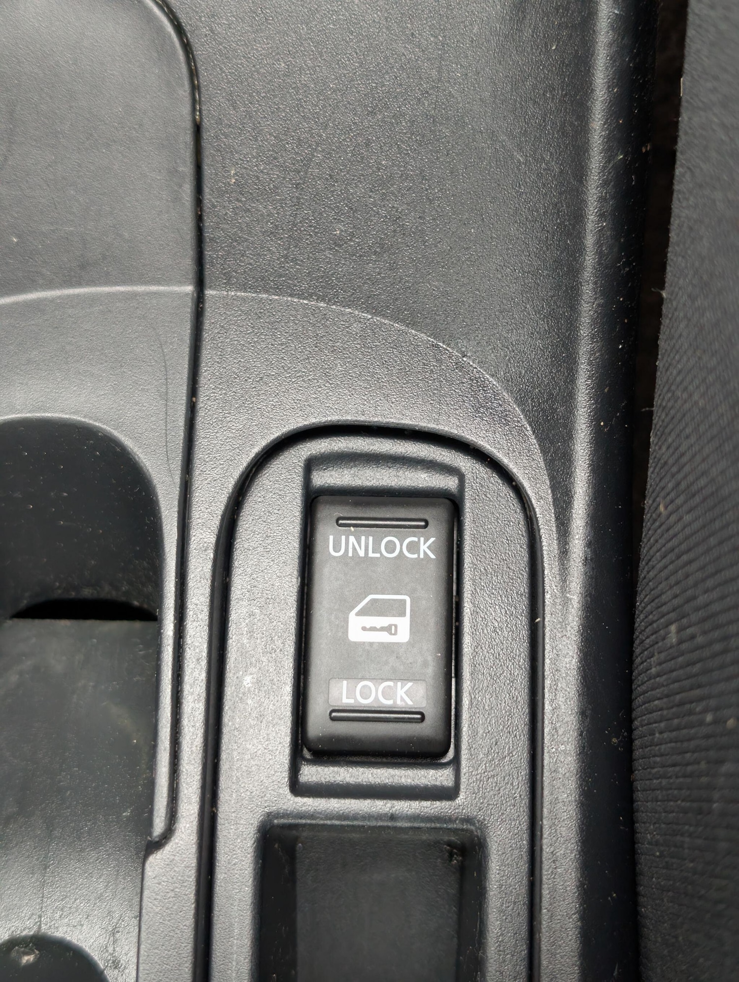 Used Nissan Micra 2010 for sale - 77625895: Photo 35