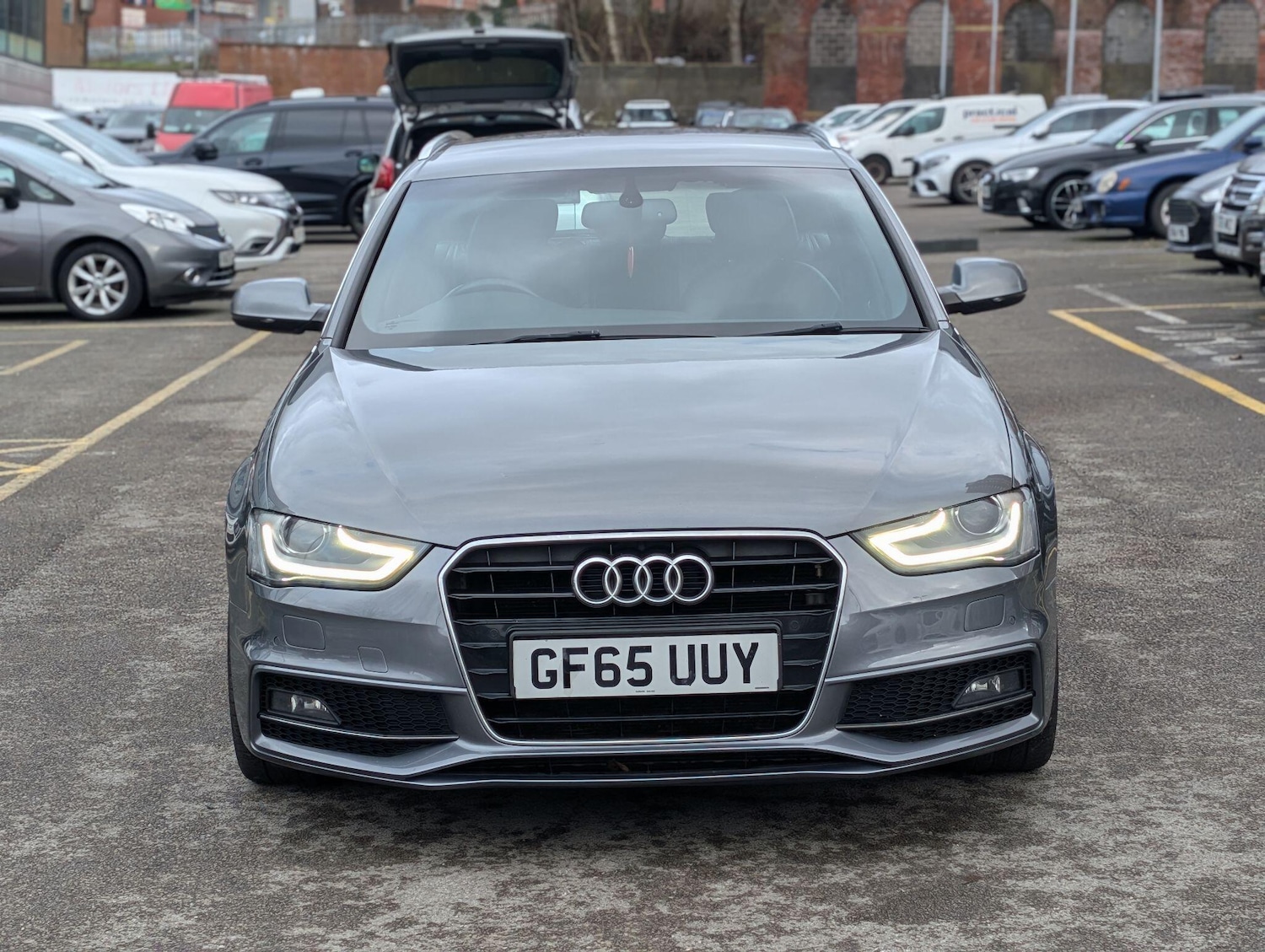 Used Audi A4 2015 for sale - 77396664: Photo 2