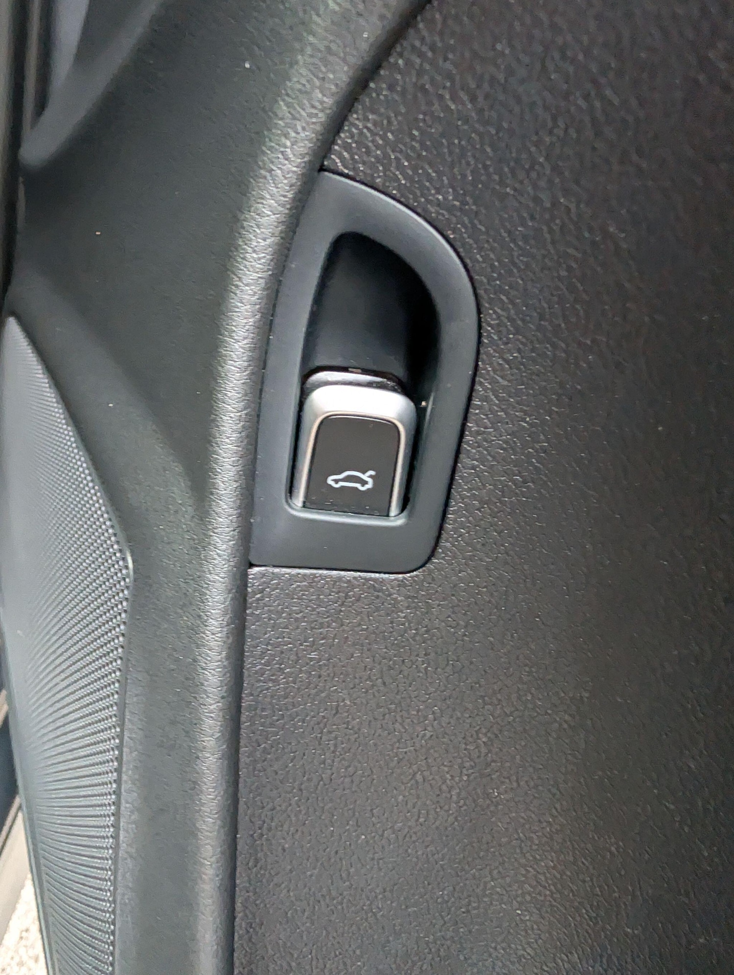 Used Audi A4 2015 for sale - 77396664: Photo 29