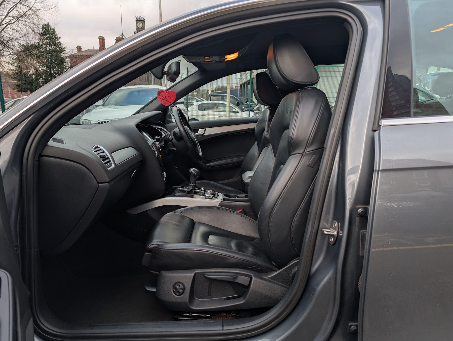 Used Audi A4 2015 for sale - 77396664: Photo 41