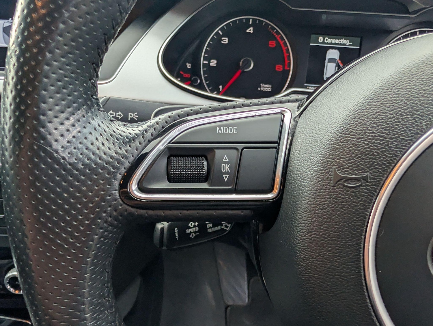 Used Audi A4 2015 for sale - 77396664: Photo 9