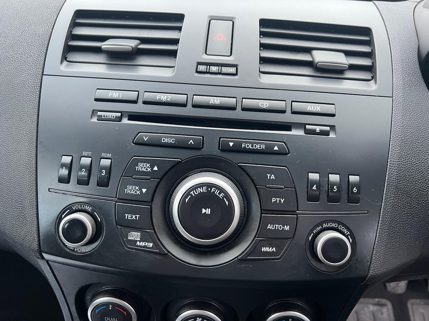 Used Mazda Mazda3 2013 for sale - 76441128: Photo 15