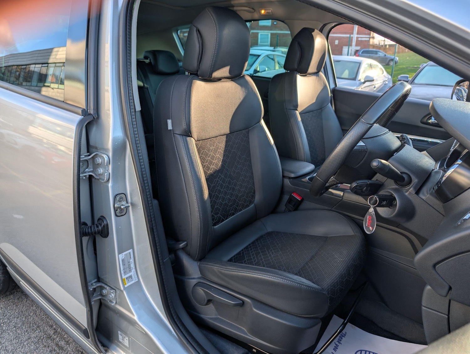 Used Peugeot 3008 2016 for sale - 77166841: Photo 14