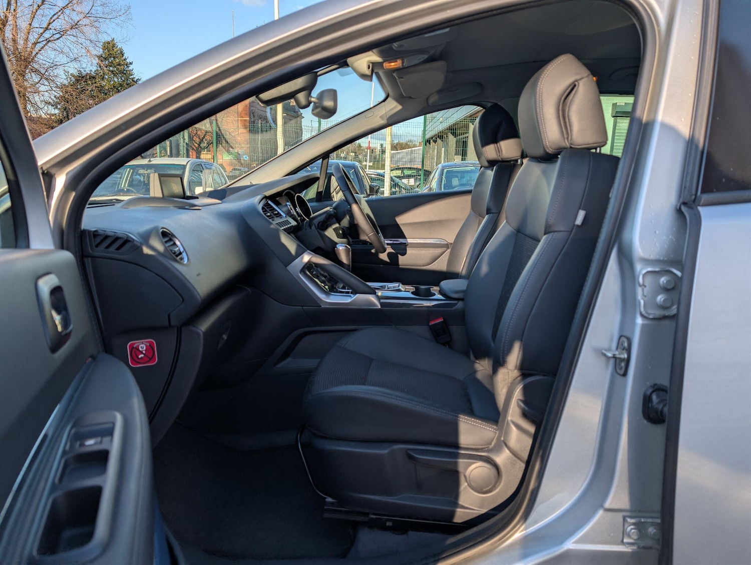 Used Peugeot 3008 2016 for sale - 77166841: Photo 41