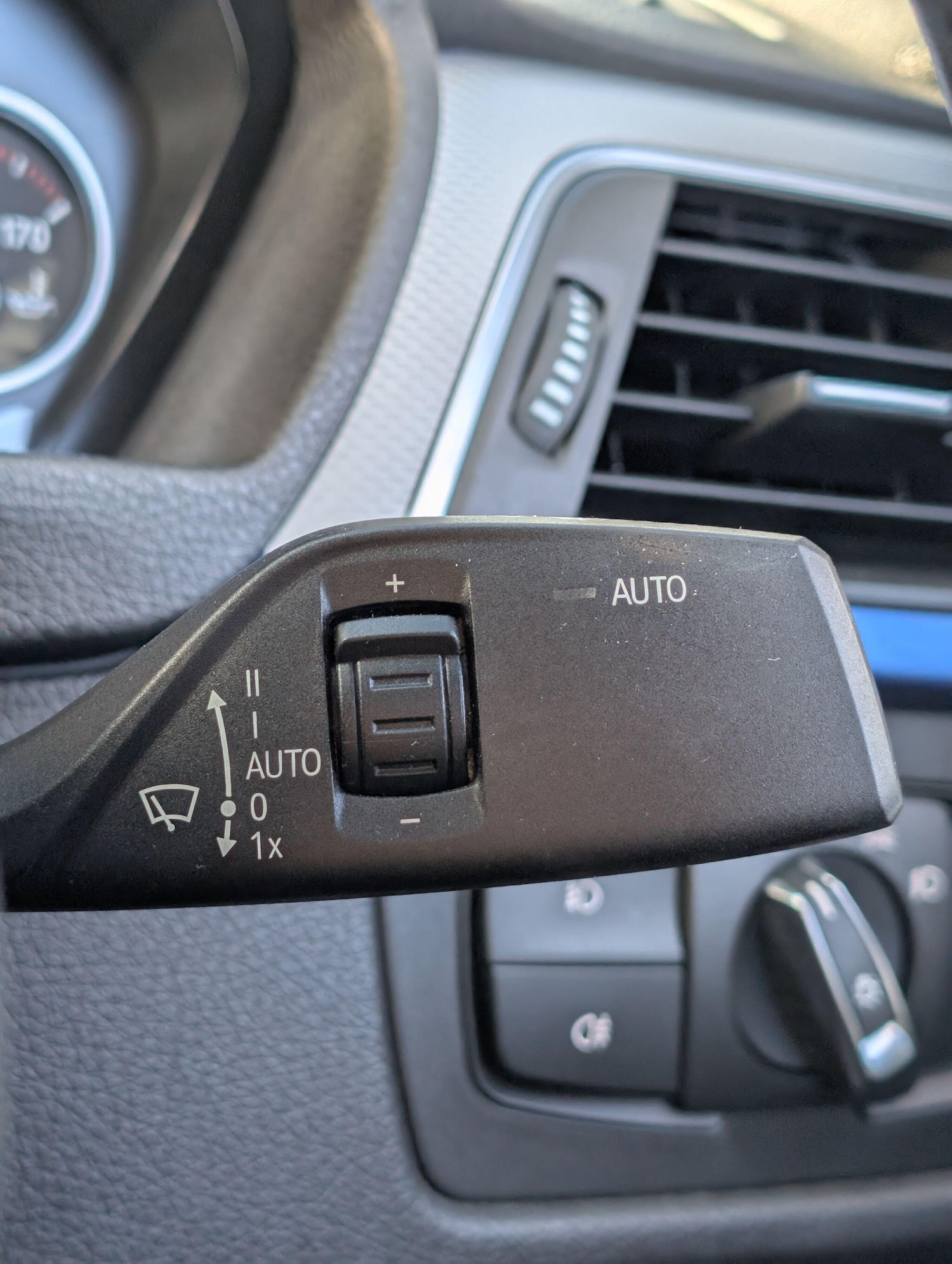 Used BMW 3 Series 2017 for sale - 77892634: Photo 25