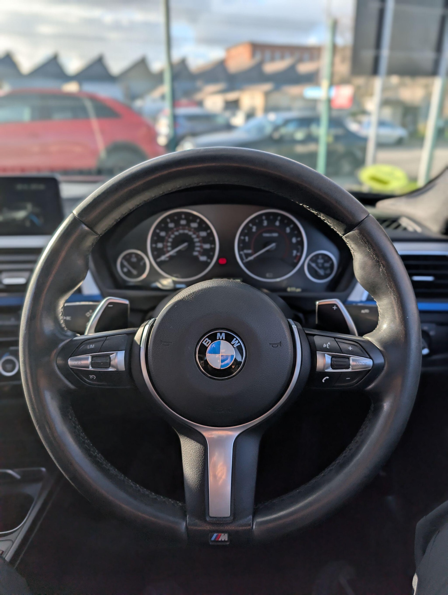 Used BMW 3 Series 2017 for sale - 77892634: Photo 44