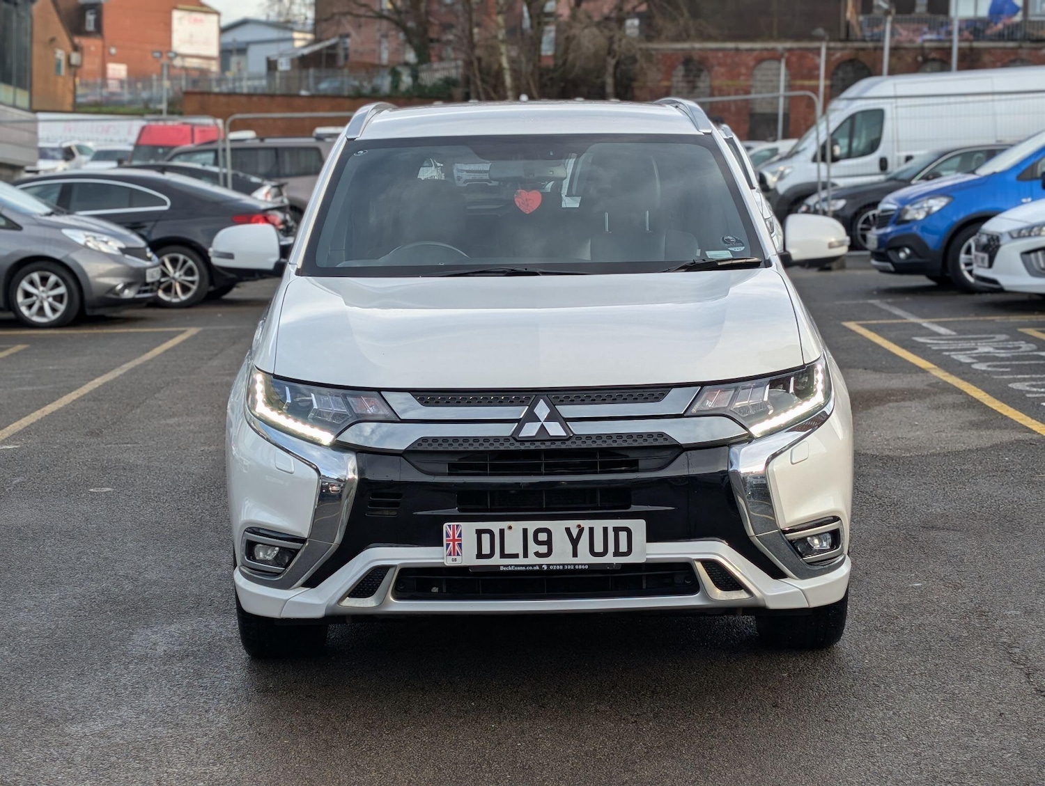 Used Mitsubishi Outlander 2019 for sale - 77057252: Photo 2