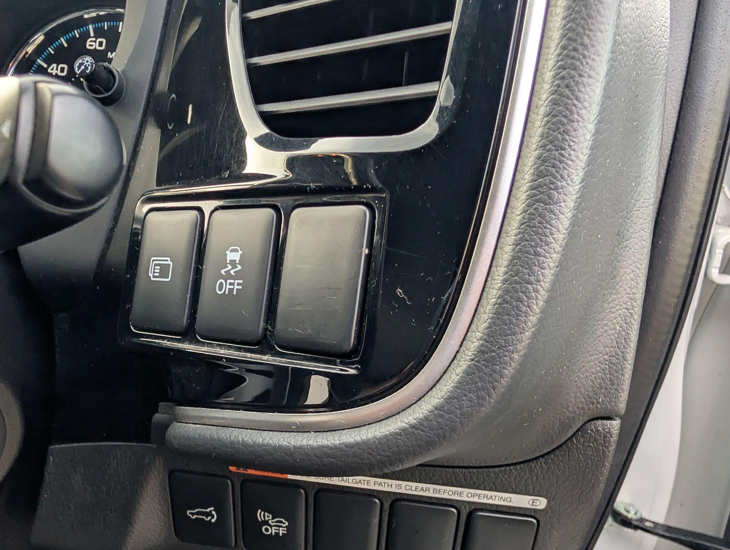 Used Mitsubishi Outlander 2019 for sale - 77057252: Photo 25