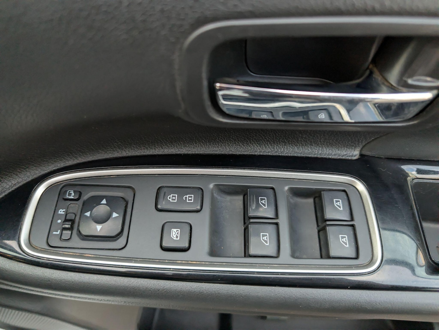 Used Mitsubishi Outlander 2019 for sale - 77057252: Photo 26