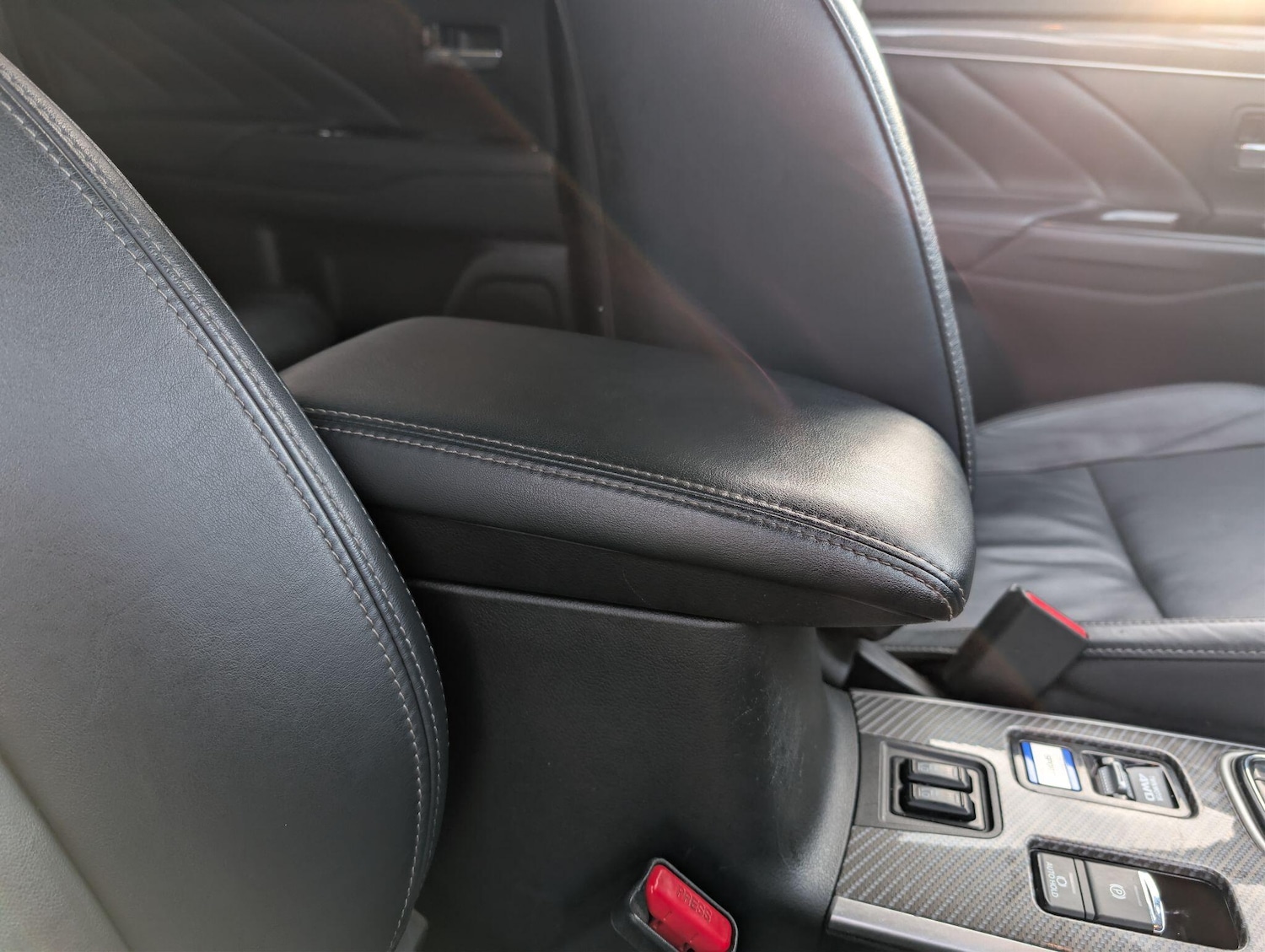 Used Mitsubishi Outlander 2019 for sale - 77057252: Photo 47