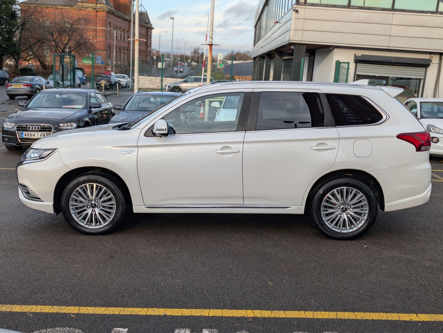 Used Mitsubishi Outlander 2019 for sale - 77057252: Photo 5