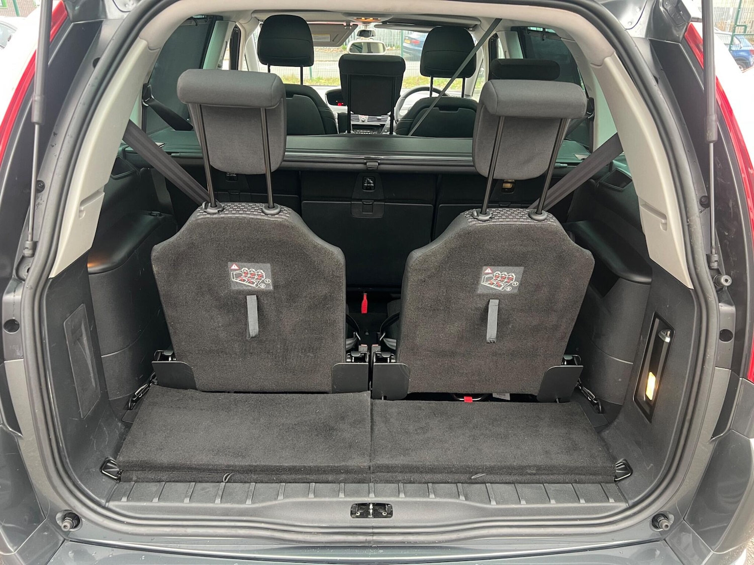 Used Citroen C4 Grand Picasso 2013 for sale - 76521537: Photo 32