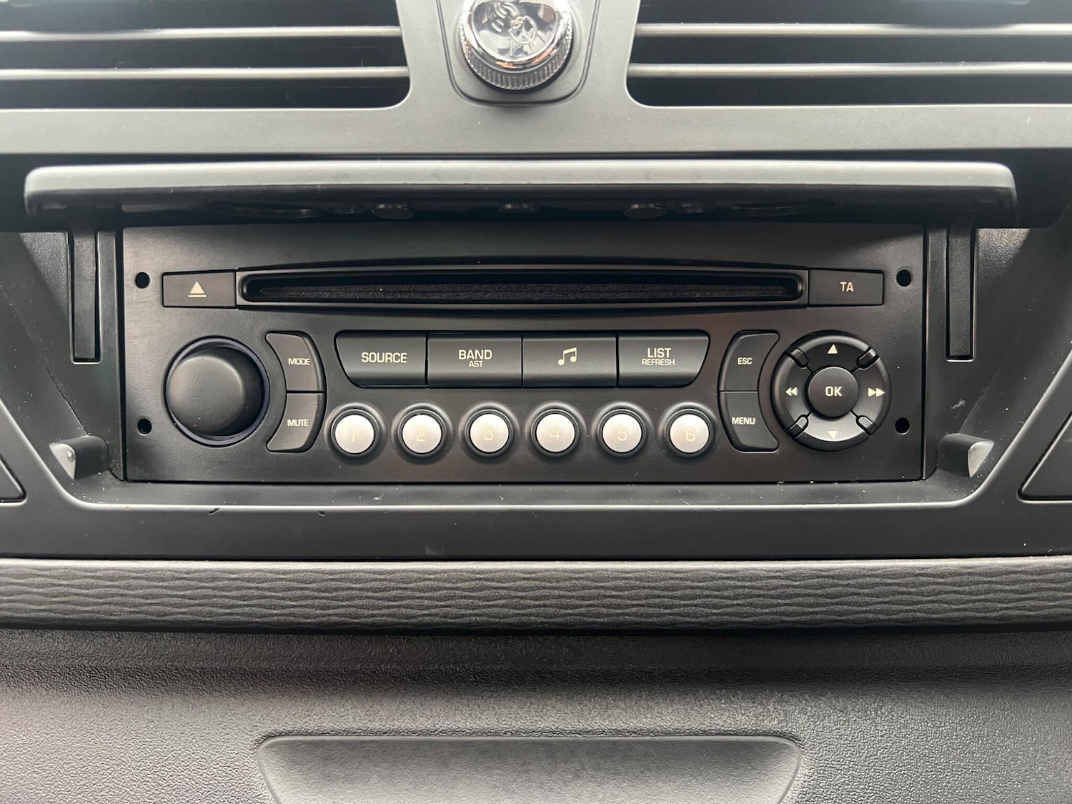 Used Citroen C4 Grand Picasso 2013 for sale - 76521537: Photo 9