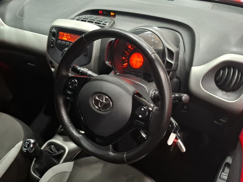 Used Toyota AYGO 2016 for sale - 77767500: Photo 19