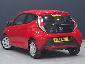 Used Toyota AYGO 2016 for sale - 77767500: Photo