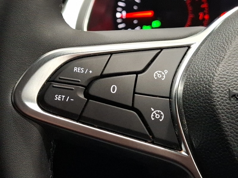 Used Renault Captur 2020 for sale - 76498331: Photo 17