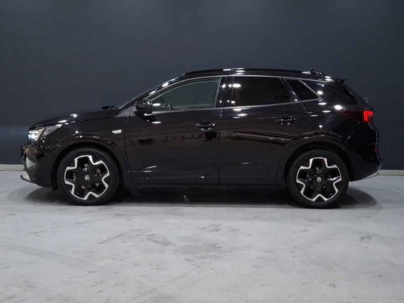 Used Vauxhall Grandland 2022 for sale - 76880381: Photo 4