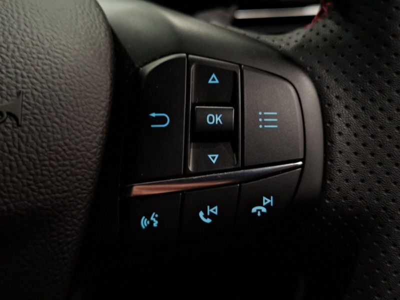 Used Ford Focus 2023 for sale - 78006074: Photo 18