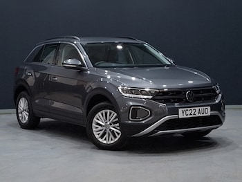 Used Volkswagen T-Roc 2022 for sale - 77491263: Photo