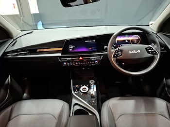 Used Kia Niro 2023 for sale - 77119145: Photo