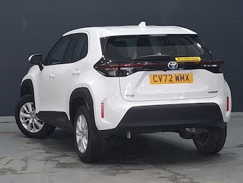 Used Toyota Yaris Cross 2023 for sale - 78735578: Photo