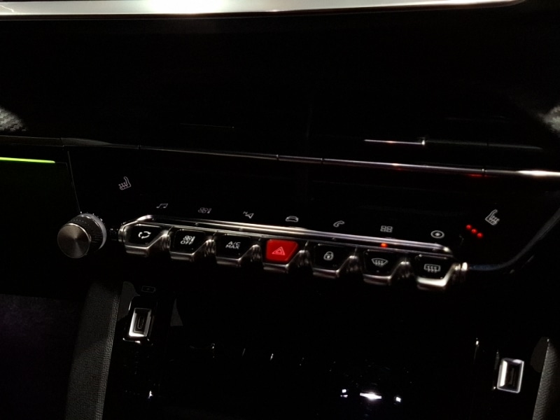 Used Peugeot 2008 2021 for sale - 77405008: Photo 15