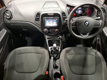Used Renault Captur 2019 for sale - 77509310: Photo