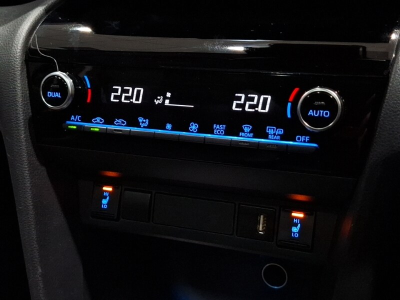 Used Toyota Yaris Cross 2022 for sale - 76408316: Photo 15