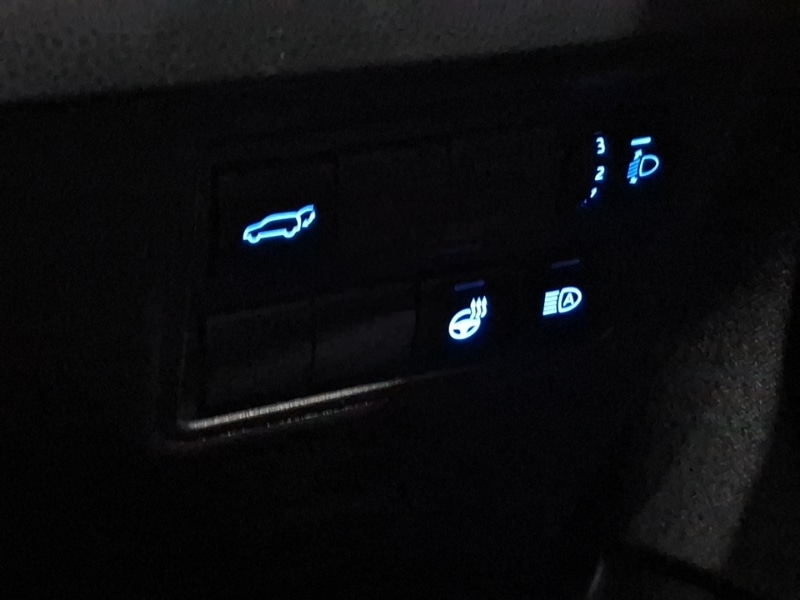 Used Toyota Yaris Cross 2022 for sale - 76408316: Photo 19