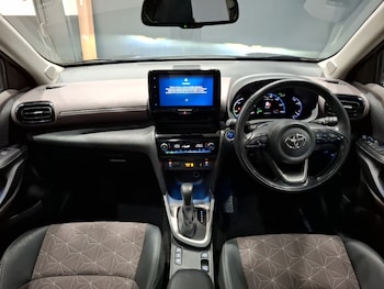Used Toyota Yaris Cross 2022 for sale - 76408316: Photo