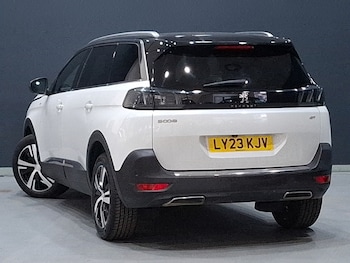 Used Peugeot 5008 2023 for sale - 79461496: Photo