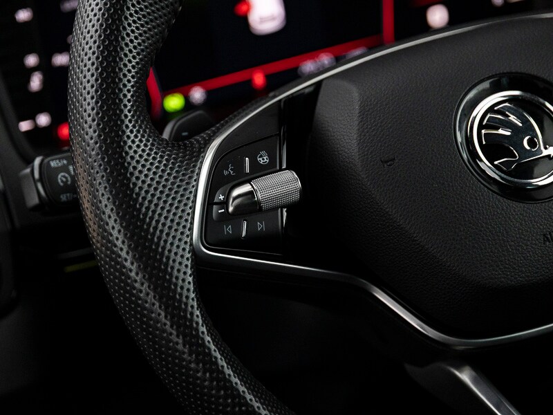 Used Skoda Karoq 2024 for sale - 77568843: Photo 11