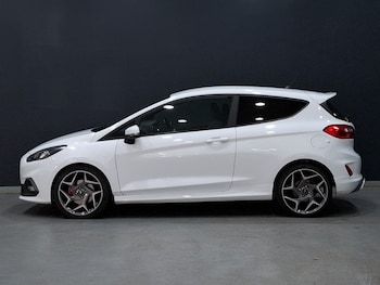 Used Ford Fiesta 2019 for sale - 78305583: Photo