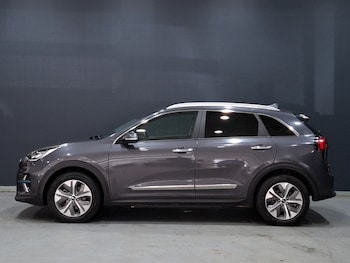 Used Kia Niro 2020 for sale - 77999809: Photo