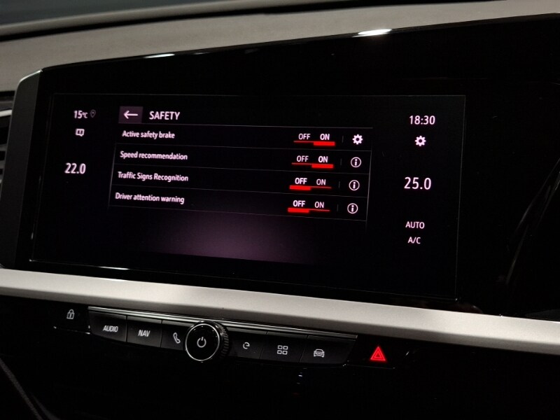 Used Vauxhall Grandland 2023 for sale - 77832596: Photo 15